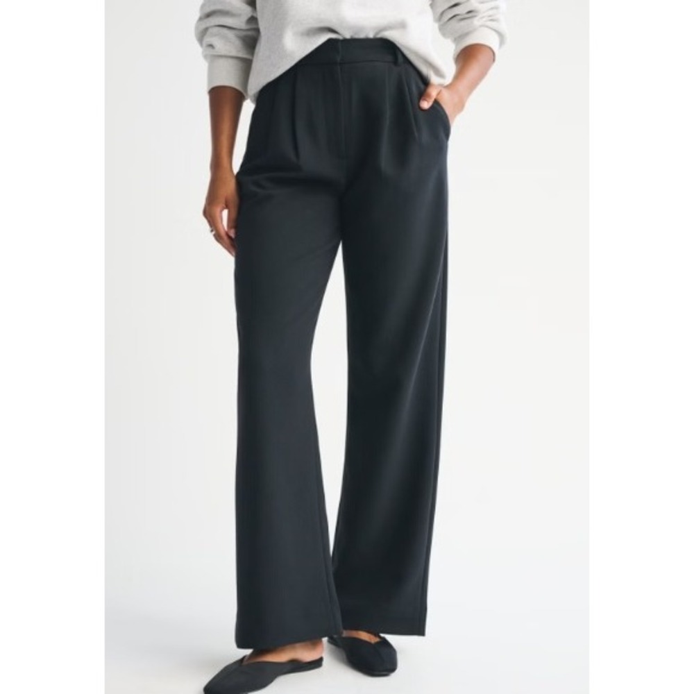 Abercrombie & Fitch Black Sloane Tailored Wide Leg Pant High Rise Size 28/6L